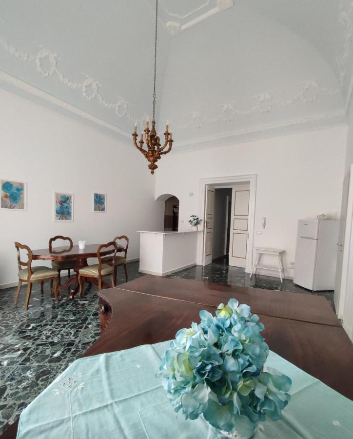 Dimora Della Marchesa - Al Duomo Apartment Manfredonia Exterior foto