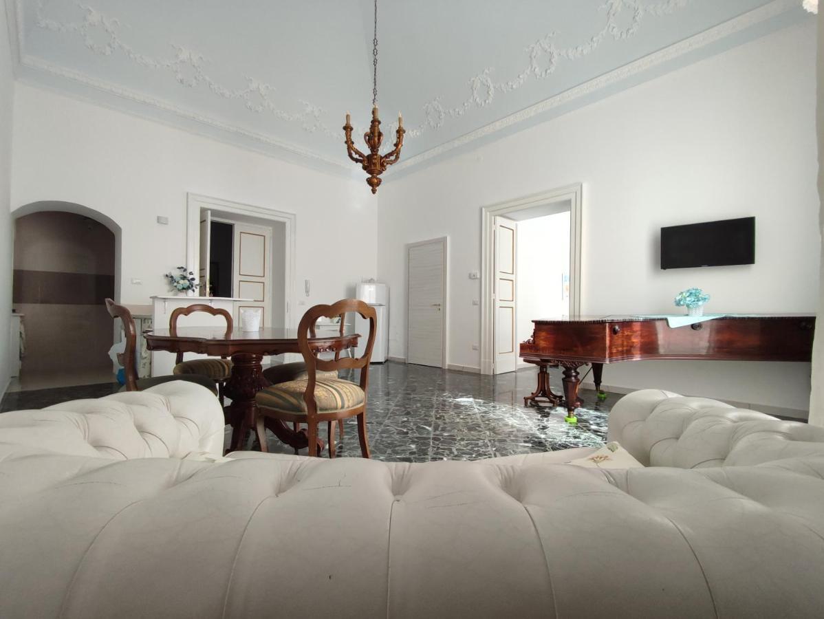 Dimora Della Marchesa - Al Duomo Apartment Manfredonia Exterior foto