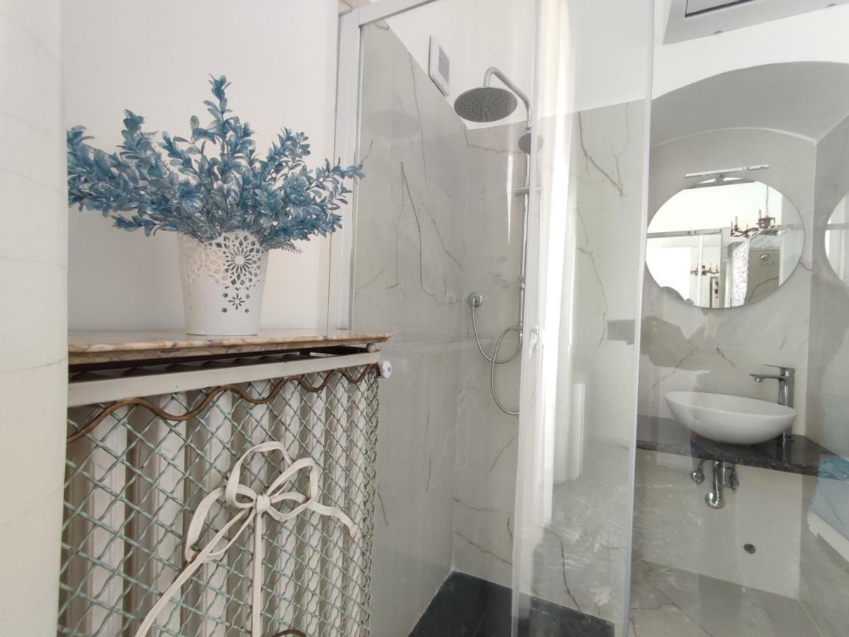 Dimora Della Marchesa - Al Duomo Apartment Manfredonia Exterior foto