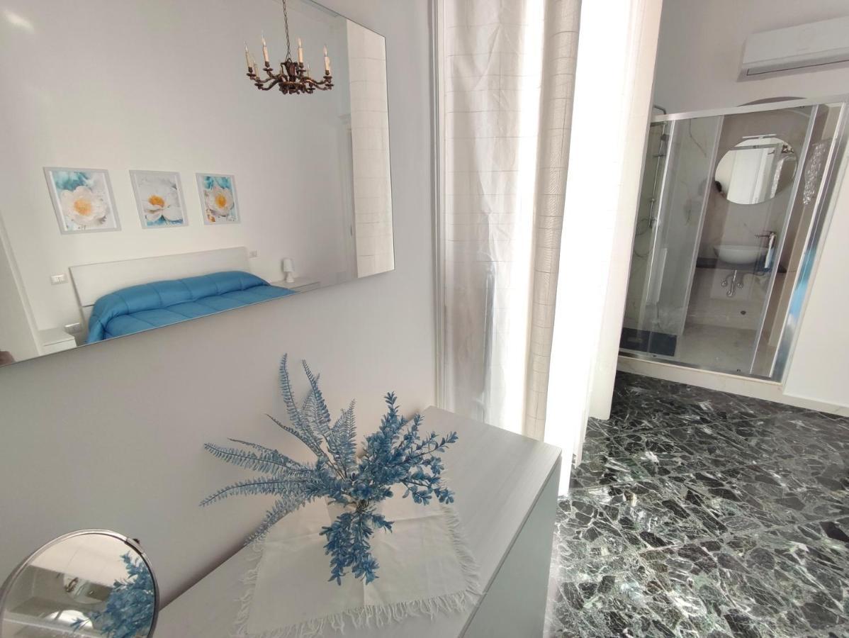 Dimora Della Marchesa - Al Duomo Apartment Manfredonia Exterior foto