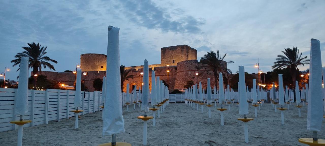 Dimora Della Marchesa - Al Duomo Apartment Manfredonia Exterior foto