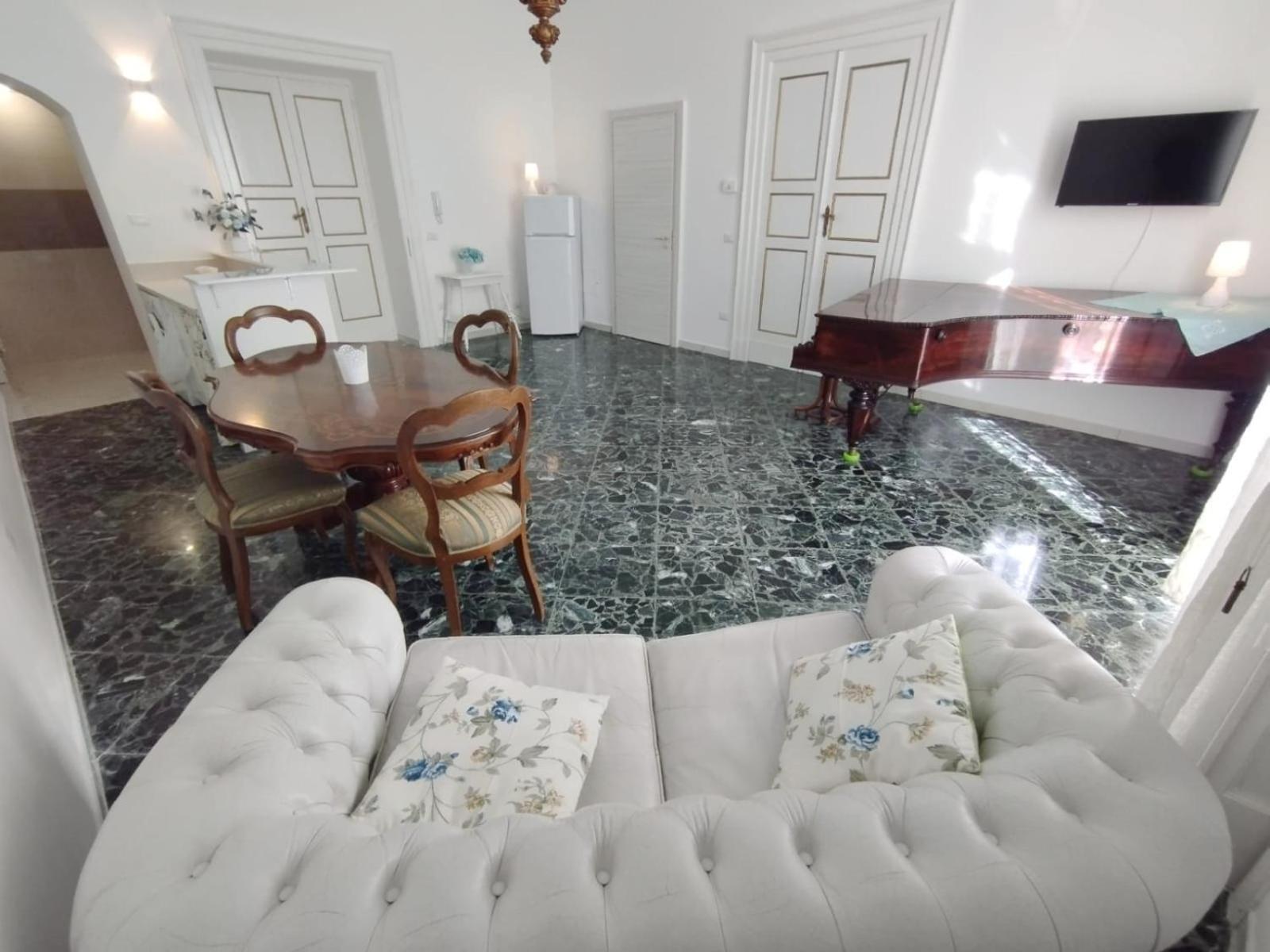 Dimora Della Marchesa - Al Duomo Apartment Manfredonia Exterior foto